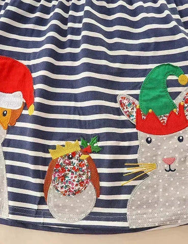 Weihnachtliches Kleid mit Tierfreund-Applikation und Colorblock