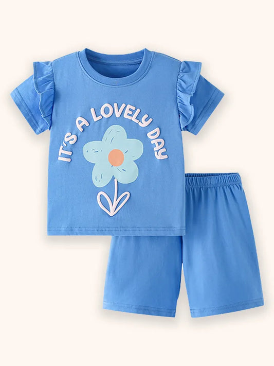 Set di t-shirt stampate con lettere a fiori