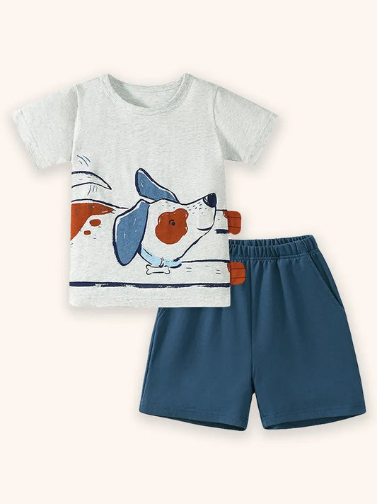 Set di magliette stampate con cuccioli