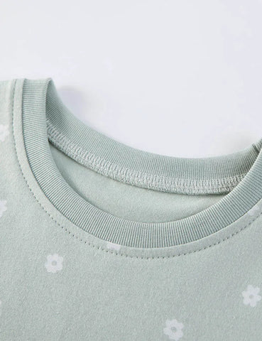 Kleid mit Motiv „Kleiner Tierfreund“