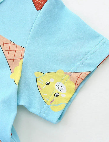 Kleid mit Cartoon-Eis-Aufdruck