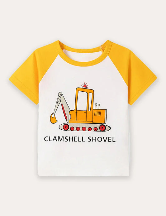 T-shirt a maniche corte con stampa di auto