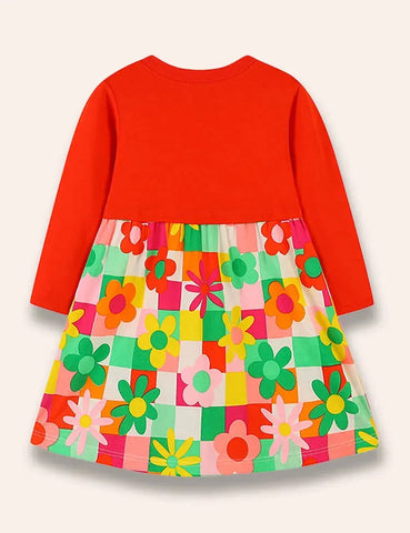 Kariertes Kleid in Regenbogenfarben