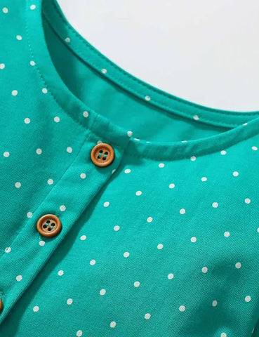 Idyllisches Kleid mit Raupenstickerei
