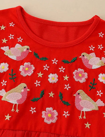 Niedliches Tüllkleid mit Vogelstickerei