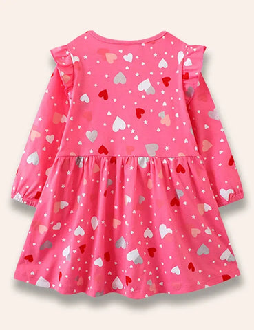 Herzbedrucktes Rüschenkleid