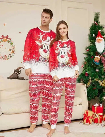 Pyjama assorti pour la famille à imprimé de renne de dessin animé de Noël