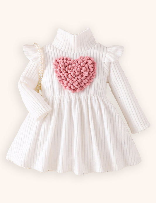 Abito in pile con cuore 3D per San Valentino