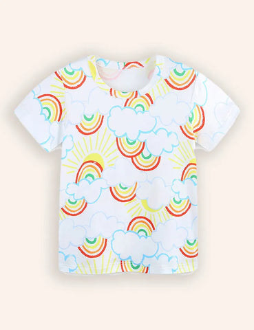 Set pigiama con maglietta a maniche corte stampata con nuvole arcobaleno