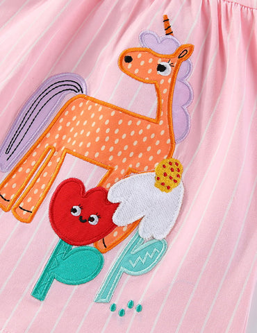 Grazioso abito ricamato con unicorno